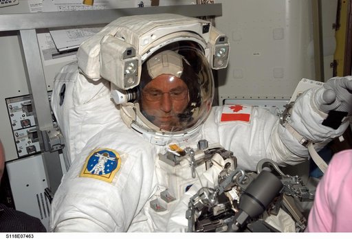 Williams in his EMU before a session of EVA during STS-118/Expedition 15 Joint Operations