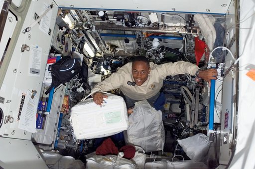 MS Drew in the US Lab during STS-118/Expedition 15 Joint Operations