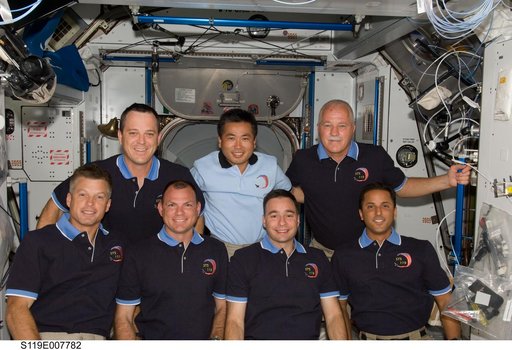 STS-119 Group Photo in Node 2 Harmony