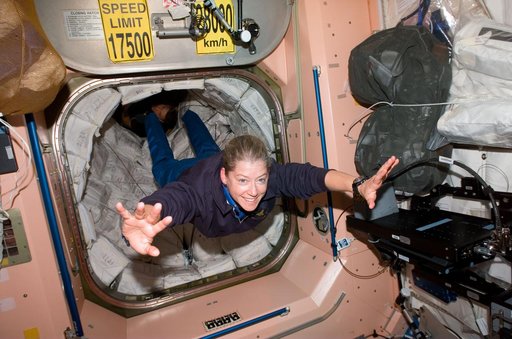 Melroy floats into Node 1 / Unity module