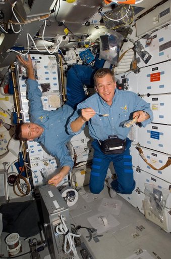 Parazynski and Wheelock on middeck