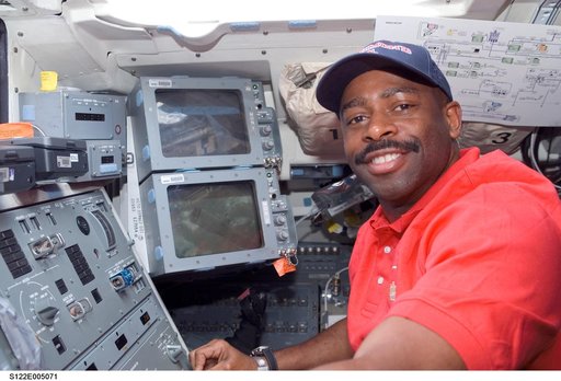 Melvin on FD during STS-122