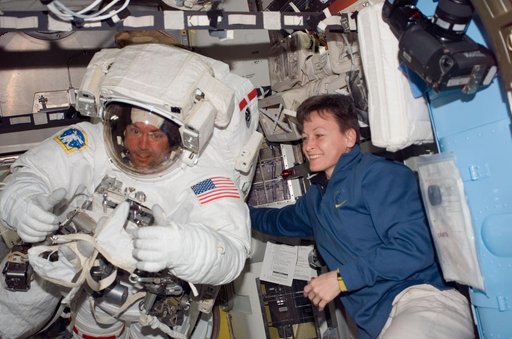 Foreman completes EVA 2 during Joint Operations