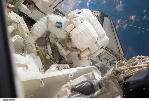Behnken during EVA 4 - Expedition 16 / STS-13 Joint Operations