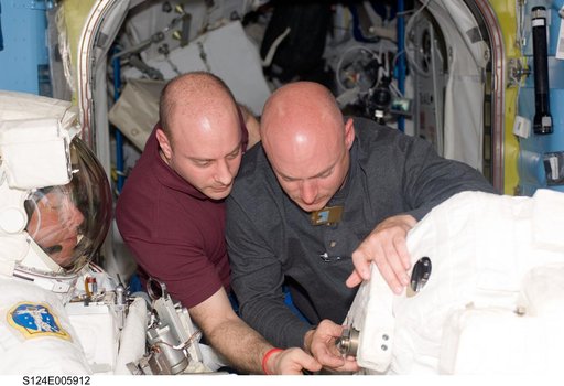 Reissman and Kelly in airlock prior to EVA 1