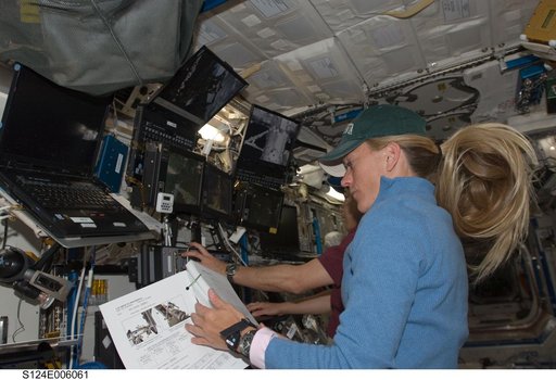 Nyberg and Hoshide at SSRMS controls