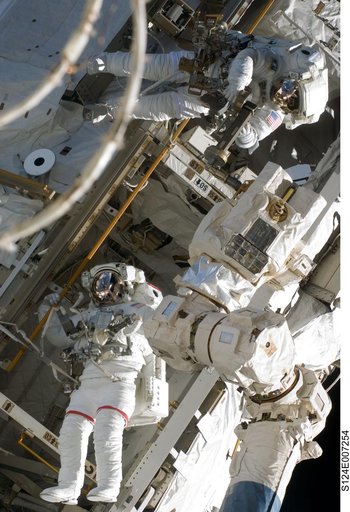 EVA 3