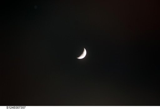 Cresent moon seen by STS-124 crew