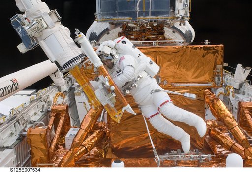 STS-125 MS4 Massimino during EVA2