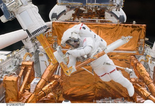STS-125 MS4 Massimino during EVA2