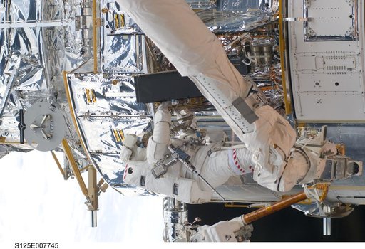 STS-125 MS1 Good during EVA2