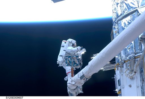 STS-125 MS3 Grunsfeld during EVA5