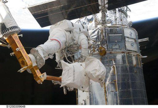 STS-125 MS3 Grunsfeld during EVA5