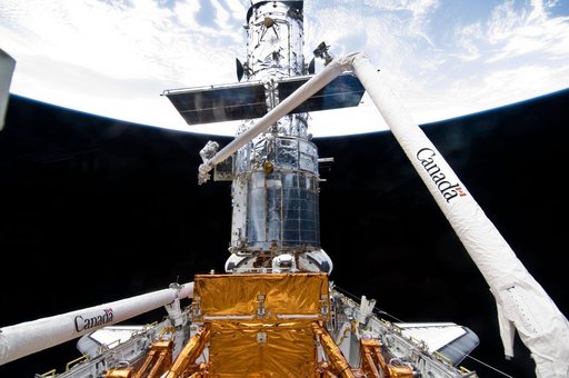STS-125 MS3 Grunsfeld during EVA5