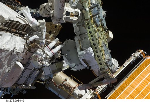 Marshburn and Cassidy during EVA-4