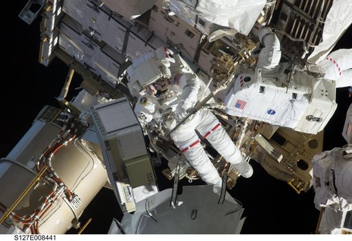 Marshburn and Cassidy during EVA-4
