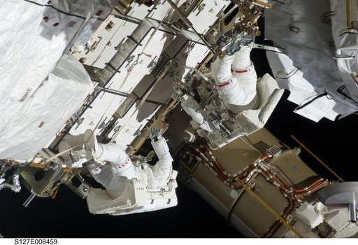Marshburn and Cassidy during EVA-4