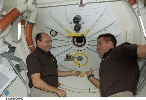 Polansky and Cassidy in the A/L of Endeavour