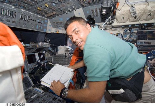 Hernandez on Flight Deck (FD) during STS-128