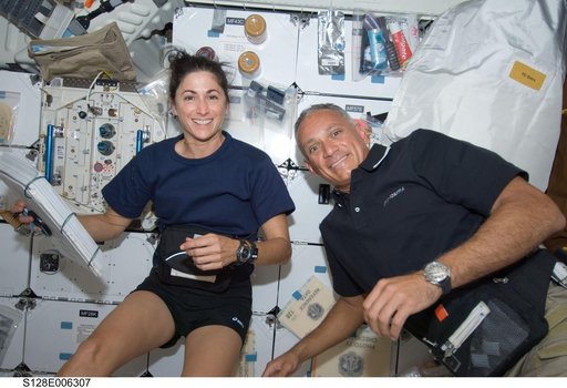 Stott and Olivas on Middeck (MDDK) during STS-128