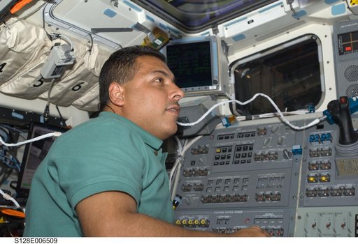 Hernandez on AFT Flight Deck (FD) during OBSS OPS