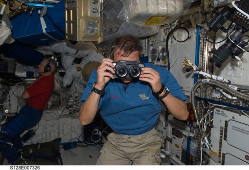 Fuglesang in European Laboratory Columbus with ESA 3D Camera
