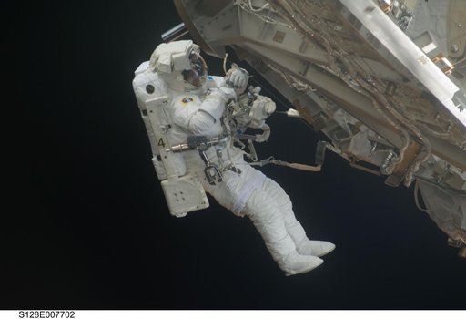 STS-128 EVA 3
