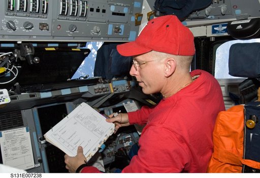 Anderson on Flight Deck during Rendezvous OPS