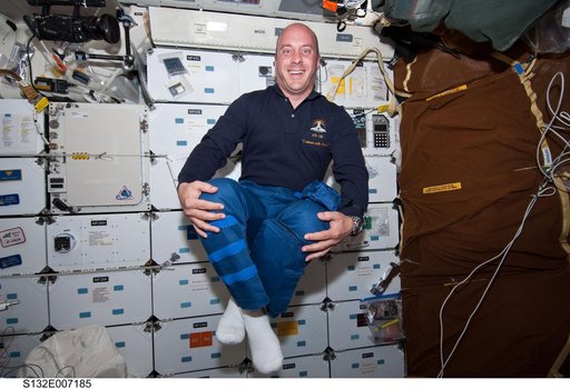 Reisman floats in the FWD MDDK during STS-132