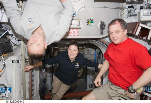 STS-132 and Expedition 32 Crewmembers during Joint Operations