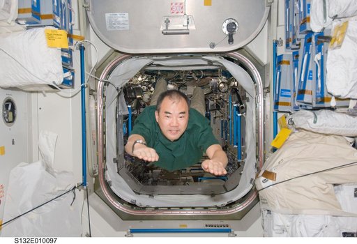 Sellers floats into the Node 1 during Joint Operations