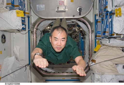 Sellers floats into the Node 1 during Joint Operations