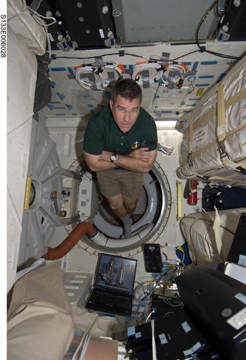 Bowen on middeck