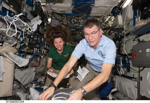 Nespoli and Coleman in U.S. Laboratory