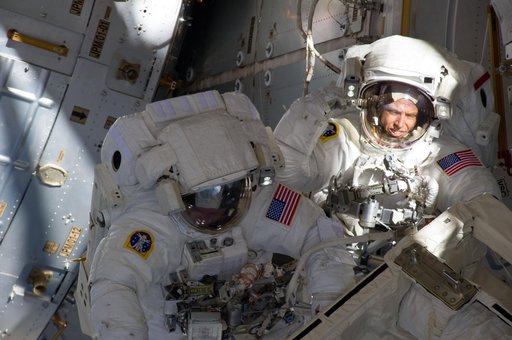 View of STS-134 Crew Members during EVA-3