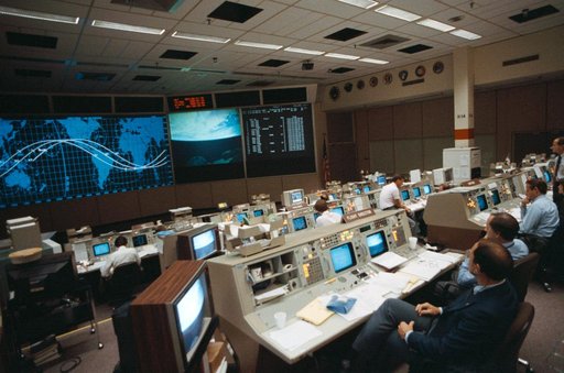 STS-26 Mission Control Center (MCC) activity at JSC