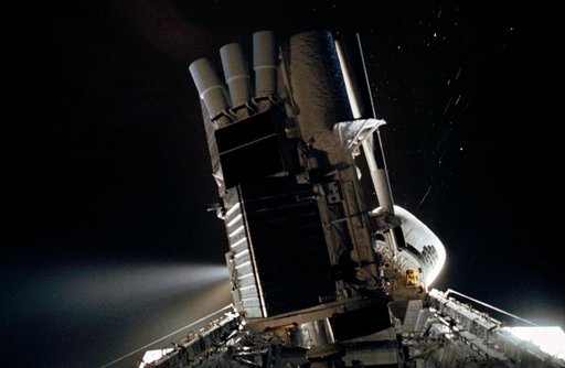 STS-35 ASTRO-1 telescopes documented in OV-102's PLB with RCS firing