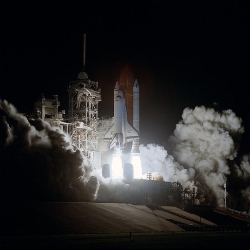 STS-38 Atlantis, OV-104, lifting off from KSC LC Pad during night launch