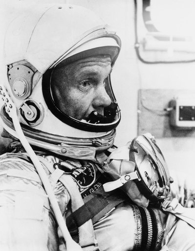 ASTRONAUT GLENN, JOHN - MERCURY SPACE SUIT