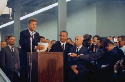 President Kennedy Visit - Apollo Model