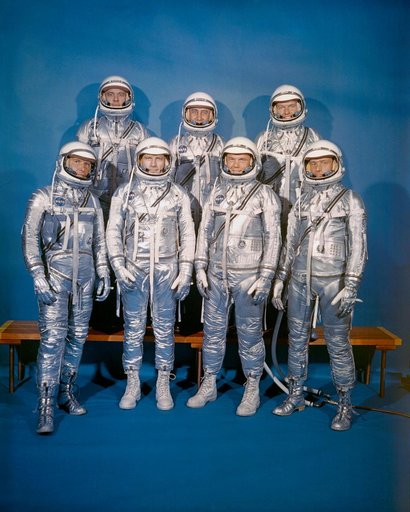 ASTRONAUT GROUP - PORTRAIT - SUITED