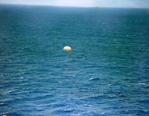 MA-9 - SPLASHDOWN