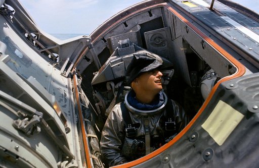 ASTRONAUT CHARLES CONRAD, JR. - TRAINING (PRIME CREW)(WATER EGRESS)