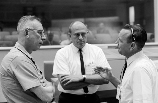 MISSION CONTROL CENTER (MCC) - RECOVERY BRIEFING - MSC