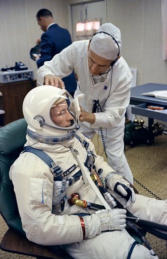 GEMINI-TITAN (GT)-IV - SUITING-UP - PRELAUNCH - CAPE