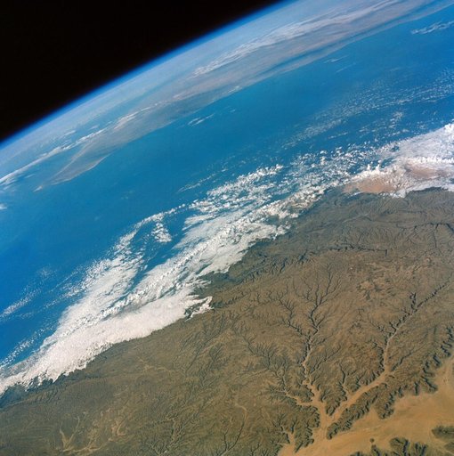 GEMINI-TITAN (GT)-4 - EARTH SKY