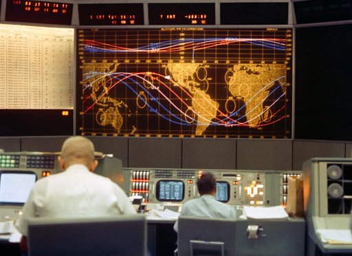 MISSION CONTROL CENTER (MCC) ACTIVITY - GEMINI-TITAN (GT)-V - RECOVERY ROOM - TRACKING MAPS - MSC