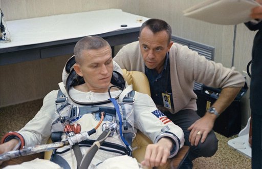 PRELAUNCH ACTIVITY (SUITING-UP)(MEDICAL SENSORS)  - CAPE