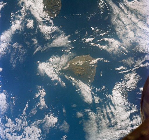 GEMINI-6 - EARTH-SKY - CANARY ISLANDS - OUTER SPACE