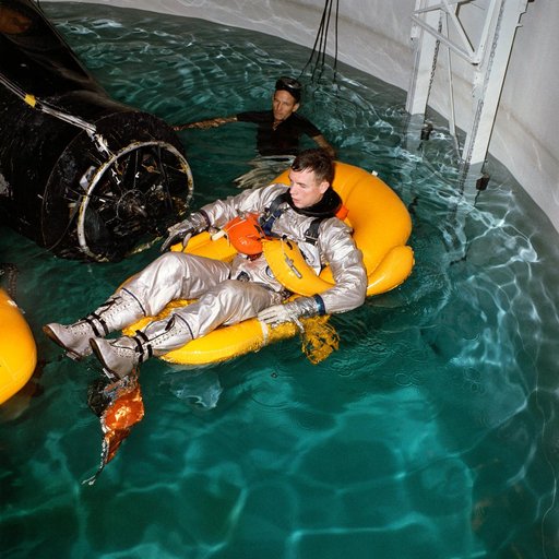 ASTRONAUT SCOTT, DAVID R. - INTERIOR - WATER EGRESS TRAINING (GEMINI-TITAN [GT]-8 PRIME CREW) - MSC